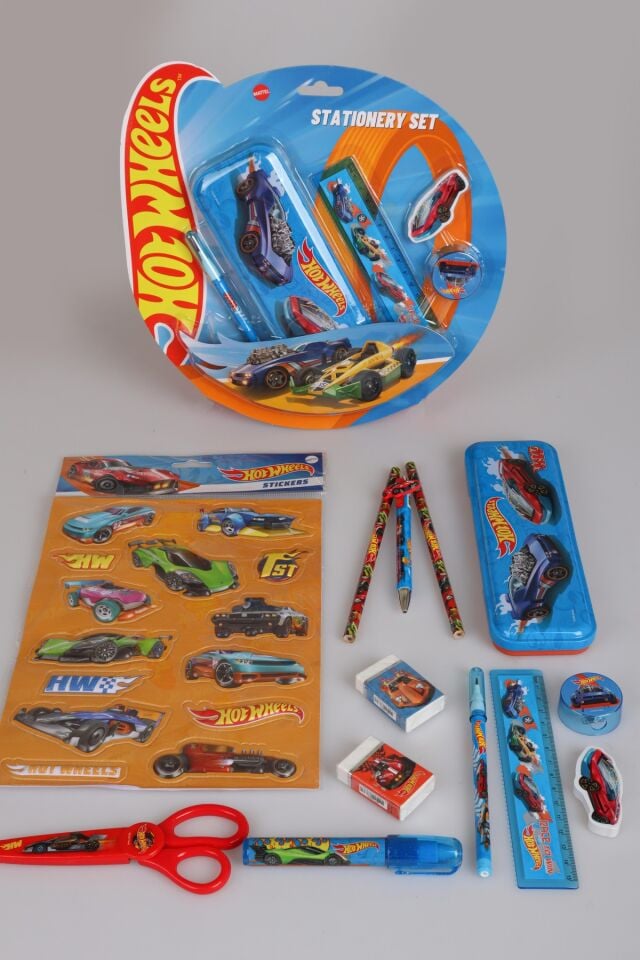 x Dekomus Lisanslı Hotwheels 13 Parça Kırtasiye Seti Makas,Metal Kalem Kutusu,Cetvel,Kalem