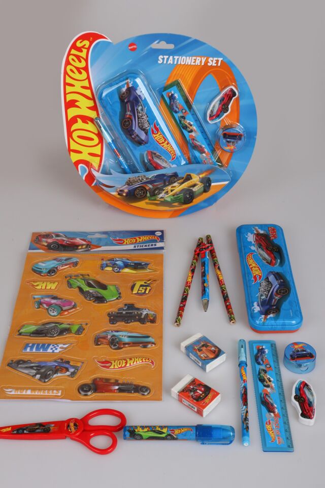 x Dekomus Lisanslı Hotwheels 13 Parça Kırtasiye Seti Makas,Metal Kalem Kutusu,Cetvel,Kalem
