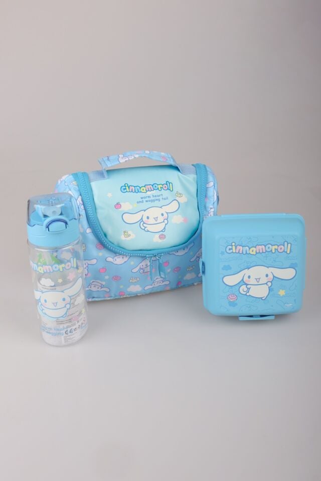 DEKOMUS İLE YENİ SEZON LİSANSLI CINNAMOROL ''SKYROLL KOLEKSİYONU'' 500 ML MATARA VE 2 KATLI BESLENME KABI / LUNCH BOX SETİ