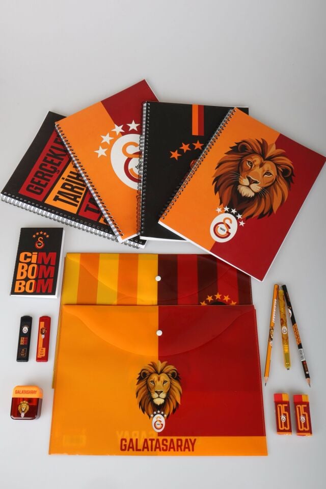 x Dekomus Lisanslı Galatasaray 15 Parça 4 Adet A4 Defter,2 Adet Çıtçıt Dosya,Kalem,Silgi