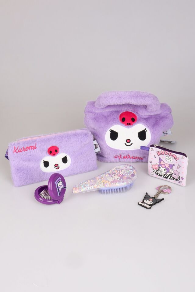 DEKOMUS İLE LİSANSLI YENİ SEZON KUROMI PELUŞ BASIC KOL ÇANTASI,EL ÇANTASI,PARA ÇANTASI,AYNALI SAÇ FIRÇASI,TARAK VE ZİNCİRLİ ANAHTARLIK SETİ