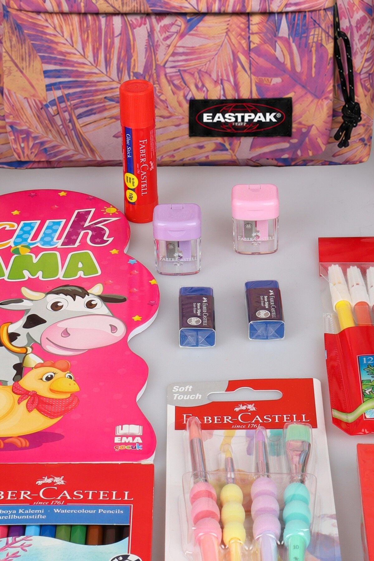 x Dekomus , Orjinal Eastpak & Faber Castell Orbit 33 Cm XS Mini Okul Çantası ve Hobi Kırtasiye Seti