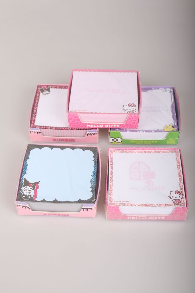 DEKOMUS İLE LİSANSLI YENİ SEZON BEST FRIENDS KUROMI,HELLO KITTY,CINNAMOROLL 2'Lİ KÜP NOTLUK