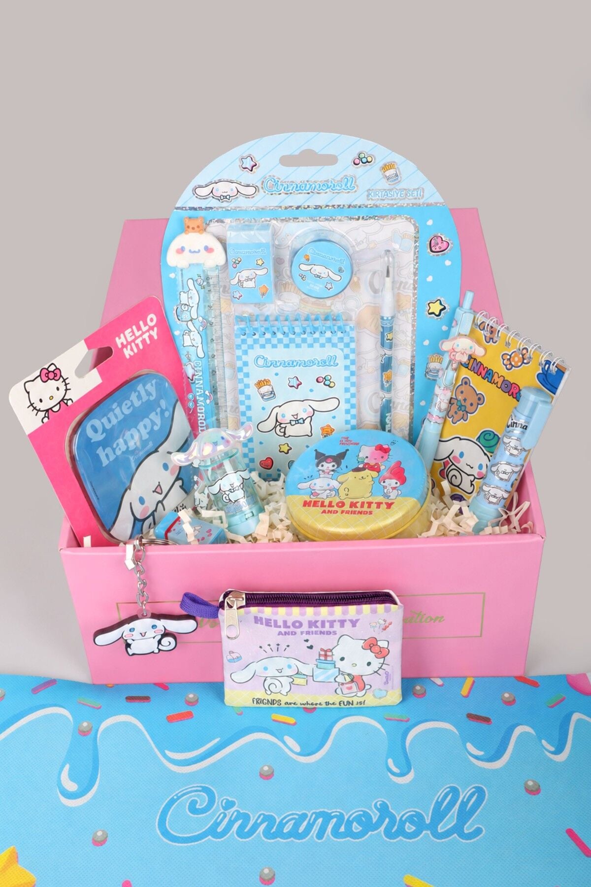 Özel Kutulu Sweet Bow Collection Lisanslı Cinnamoroll 18 Parça Kırtasiye Seti Uçlu Kalem,Bloknot,Roket Silgi