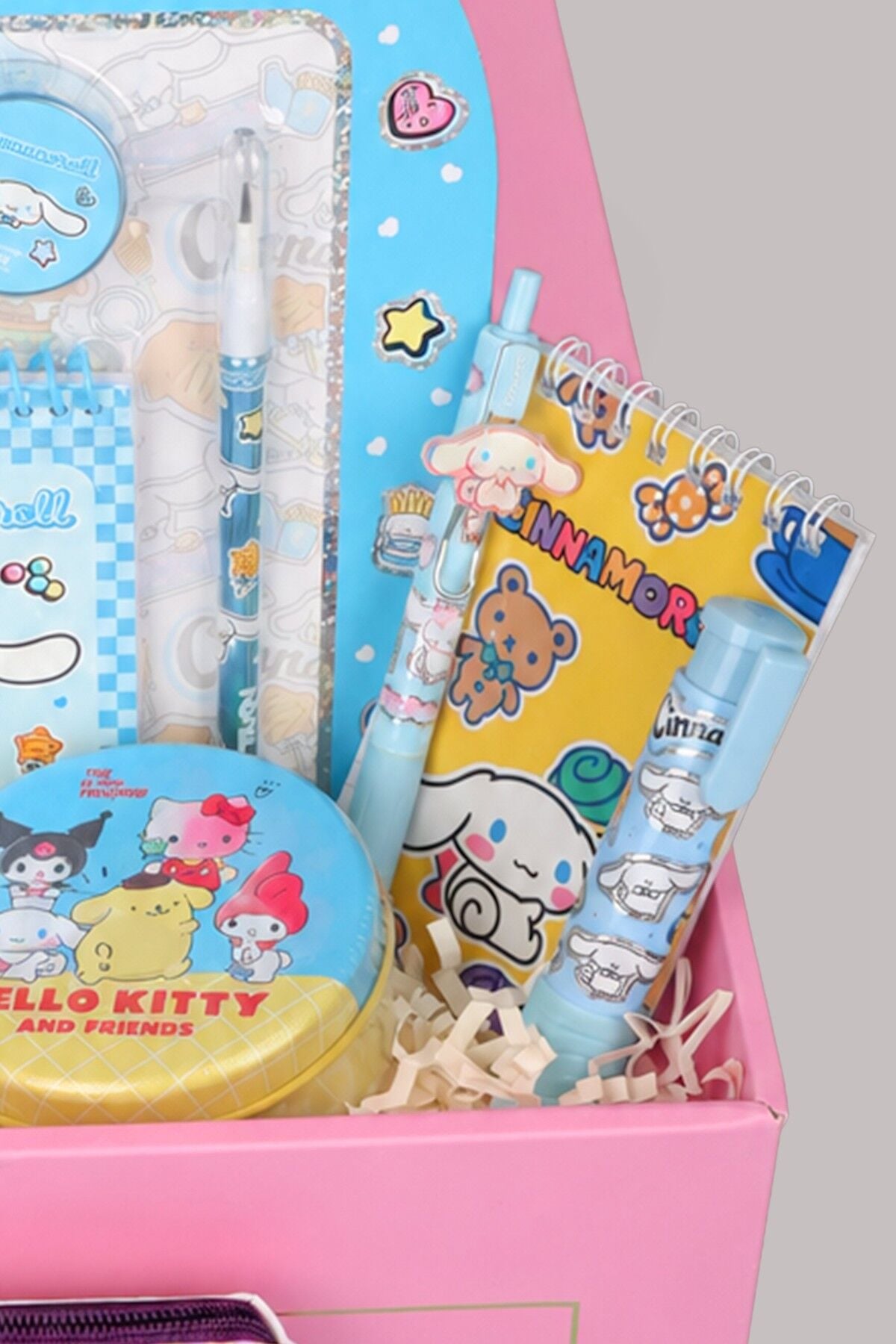 Özel Kutulu Sweet Bow Collection Lisanslı Cinnamoroll 18 Parça Kırtasiye Seti Uçlu Kalem,Bloknot,Roket Silgi