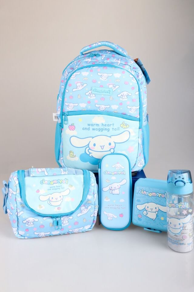 ''DEKOMUS CEP DEFTERİ HEDİYELİ'' YENİ SEZON LİSANSLI CINNAMOROL ''SKYROLL KOLEKSİYONU''  OKUL,TERMOSLU BESLENME VE KALEM ÇANTASI İLE 500 ML MATARA VE 2 KATLI BESLENME KABI / LUNCH BOX ''ISLAK MENDİL HEDİYELİ''