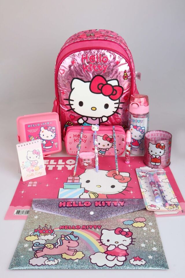 DEKOMUS İLE LİSANSLI YENİ SEZON ''PINK LOVE KOLEKSİYONU'' HELLO KITTY OKUL ÇANTASI,KALEM ÇANTASI,BESLENME KABI,MATARA İLEKIRTASİYE SETİ SETİ