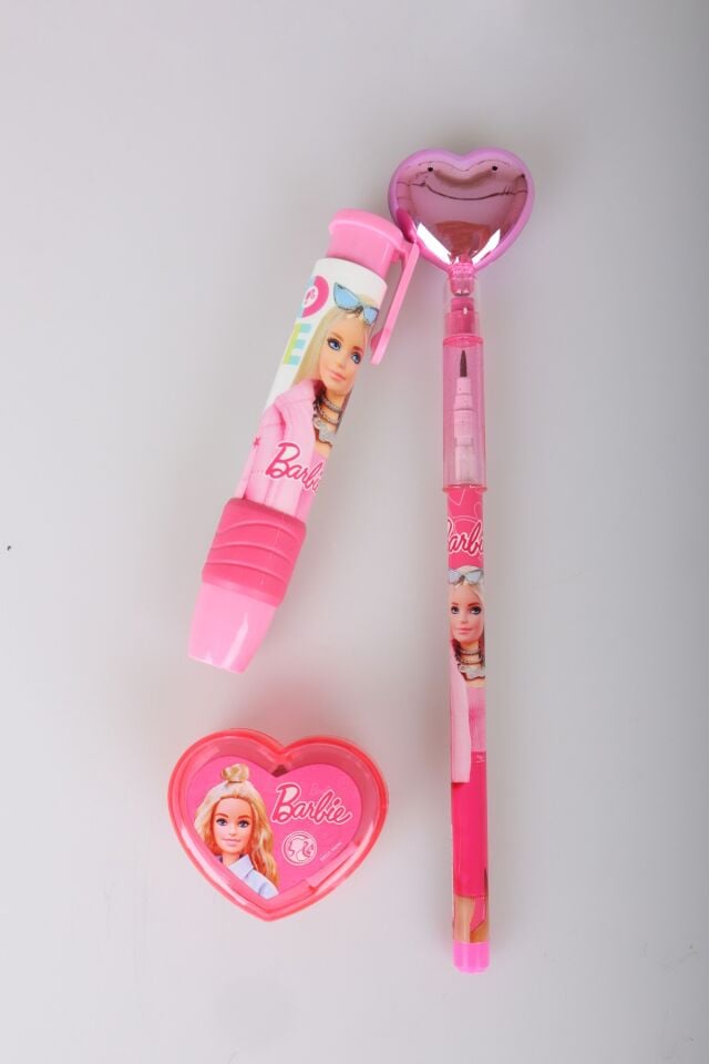 x Dekomus Lisanslı Barbie Parlak Başlıklı Geçmeli Kurşun Kalem,Roket Silgi ve Kalpli Kalemtraş Seti