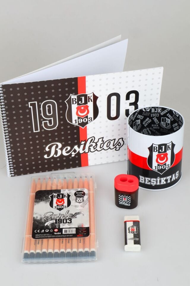 DEKOMUS İLE LİSANSLI BEŞİKTAŞ RESİM DEFTERİ,12'Lİ KURU BOYA KALEMİ,METAL KALEMLİK,SİLGİ VE KALEMTRAŞ SETİ