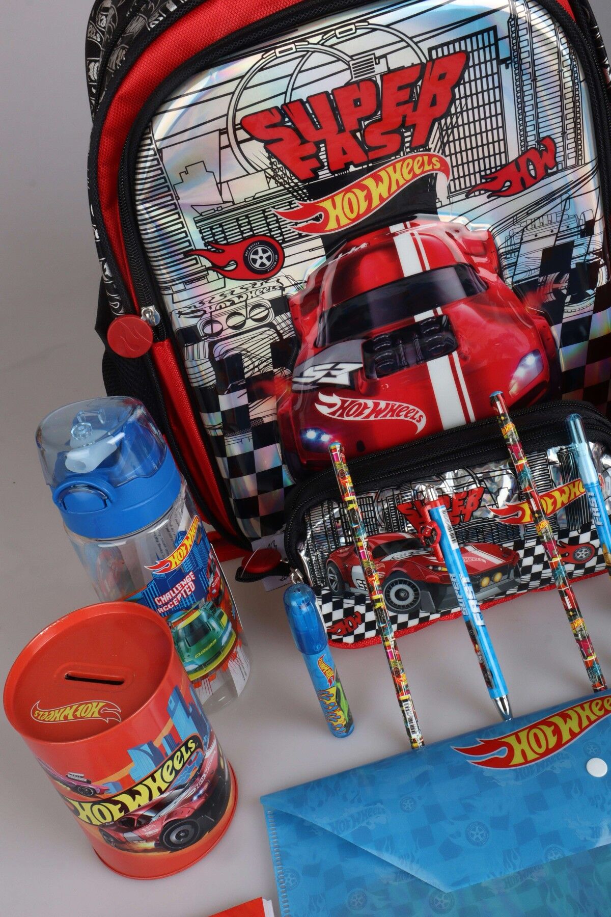 YENİ SEZON LİSANSLI HOT WHEELS OKUL ÇANTASI VE KALEM ÇANTASI İLE MATARA,BESLENME KABI VE KIRTASİYE SETİ ÇITÇIT DOSYA,KALEM,SİLGİ,KUMBARA,KALEMTRAŞ,RESİM DEFTERİ,OKUL ETİKETİ