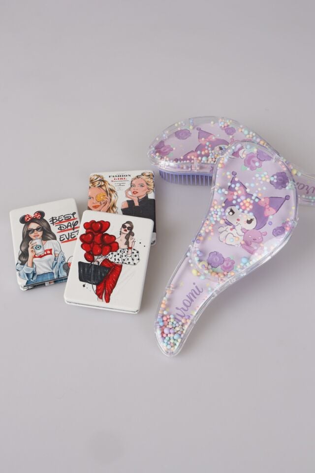 DEKOMUS İLE KUROMI ÖZEL TASARIM SAÇ TARAĞI VE ÇİFT TARAFLI AYNA 2'LİSİ