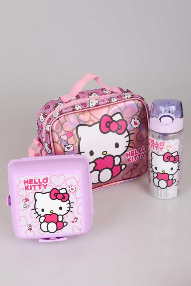 YENİ SEZON LİSANSLI HELLO KITTY'NIN PIRILTILI DÜNYASI ÖZEL KOLEKSİYON BESLENME ÇANTASI ,500 ML MATARA VE BESLENME KABI YEMEK SETİ