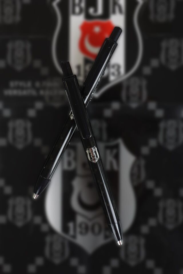 DEKOMUS CEP DEFTERİ VE YENİ SEZON LİSANSLI BEŞİKTAŞ VERSATİL UÇLU KALEM STYLE 0.7 MM 2'LİSİ