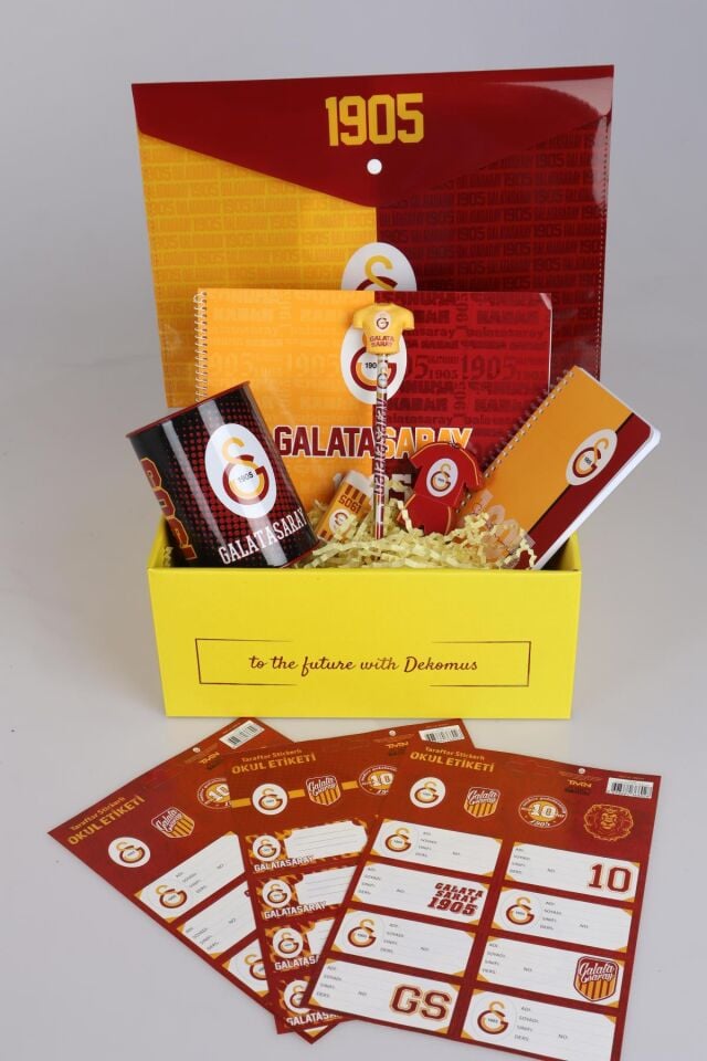 DEKOMUS İLE ÖZEL KUTULU YENİ SEZON LİSANSLI GALATASARAY FULL KIRTASİYE SETİ