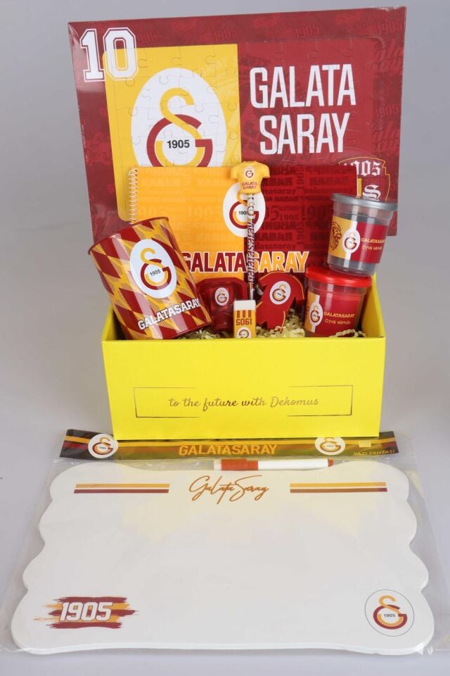 DEKOMUS ÖZEL KUTULU LİSANSLI GALATASARAY YAZI TAHTASI,OYUN HAMURU VE PUZZLE HOBİ EĞLENCE KIRTASİYE SETİ