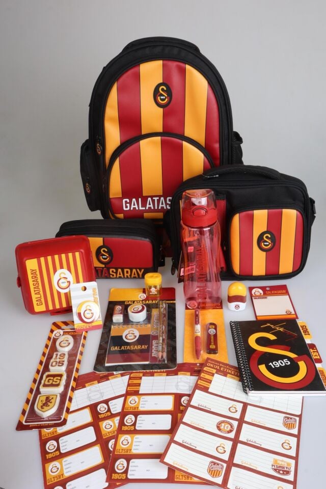 YENİ SEZON LİSANSLI GALATASARAY PARÇALI FULL KIRTASİYE OKUL SETİ 3 BÖLMELİ OKUL,KALEM VE BESLENME ÇANTASI,700 ML MATARA,BESLENME KABI SETİ