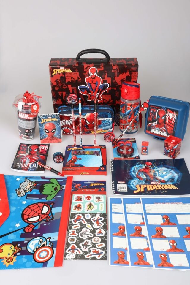 x Dekomus Lisanslı Spiderman 32 Parça Kırtasiye Seti Matara,Beslenme Kabı,Saplı Çanta,Kalem Çantası ve Kırtasiye Seti