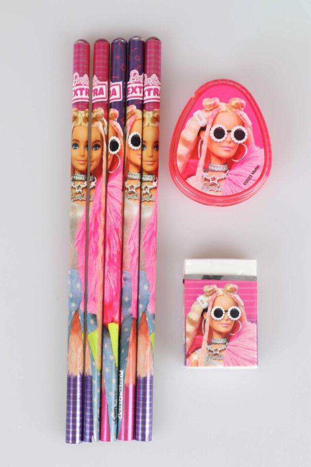 LİSANSLI BARBIE 5'Lİ KURŞUN KALEM,SİLGİ VE KALPLİ KALEMTRAŞ SETİ