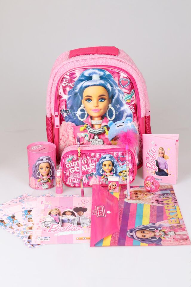 DEKOMUS İLE YENİ SEZON LİSANSLI BARBIE'NİN PELUŞ KOLEKSİYONU OKUL VE KALEM ÇANTASI İLE KIRTASİYE SETİ
