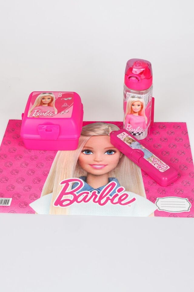 DEKOMUS İLE YENİ SEZON LİSANSLI BARBIE DİŞ FIRÇASI KUTUSU,TRITAN MATARA VE 2 KATLI BESLENME KUTUSU YEMEK SETİ