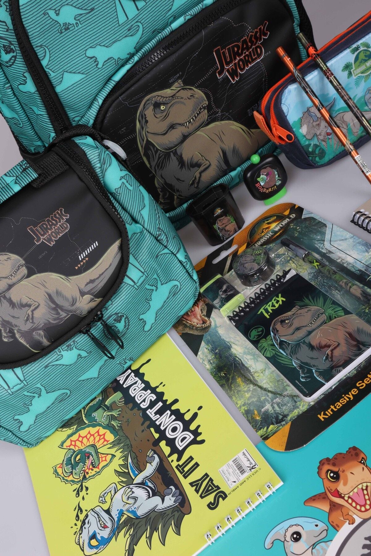x Dekomus ''T-Rex Force Collection'' Jurassıc World Lisanslı Okul,Beslenme ve Kalem Çantası Kırtasiye Seti
