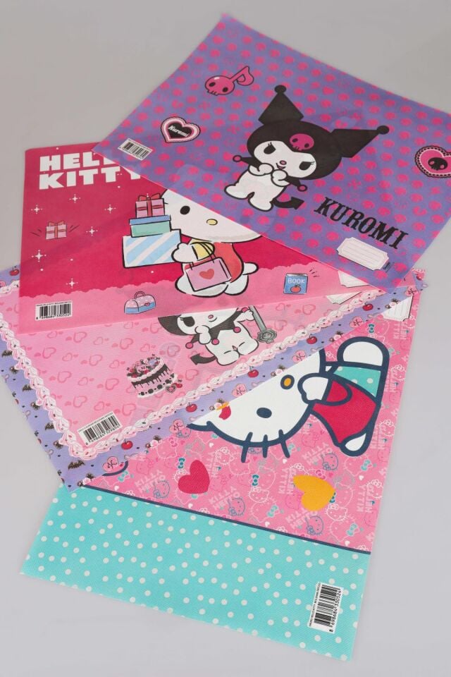 DEKOMUS İLE YENİ SEZON LİSANSLI '' BEST FRIENDS '' KUROMI VE HELLO KITTY 4'LÜ BESLENME ÖRTÜSÜ
