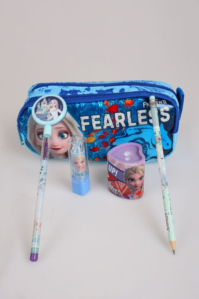 x Dekomus Fearless Collection Lisanslı Elsa Frozen Kırtasiye Seti Kalem Çantası,Ruj Silgi,Kalemtraş,Kalem