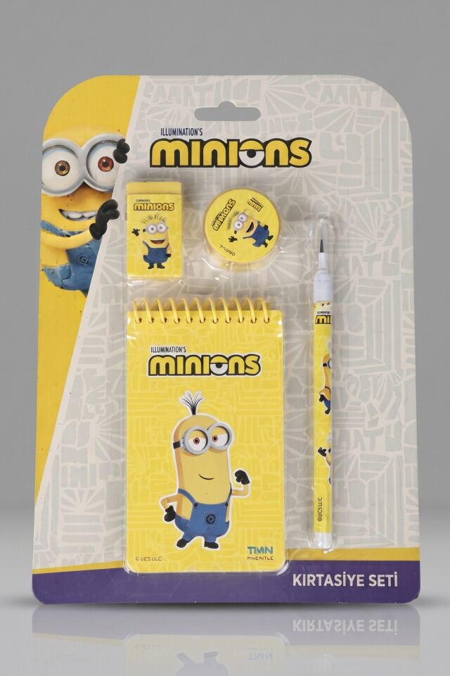 x Dekomus , Lisanslı Minions 4'lü Kırtasiye Seti Not Defteri,Kalem,Silgi ve Kalemtraş