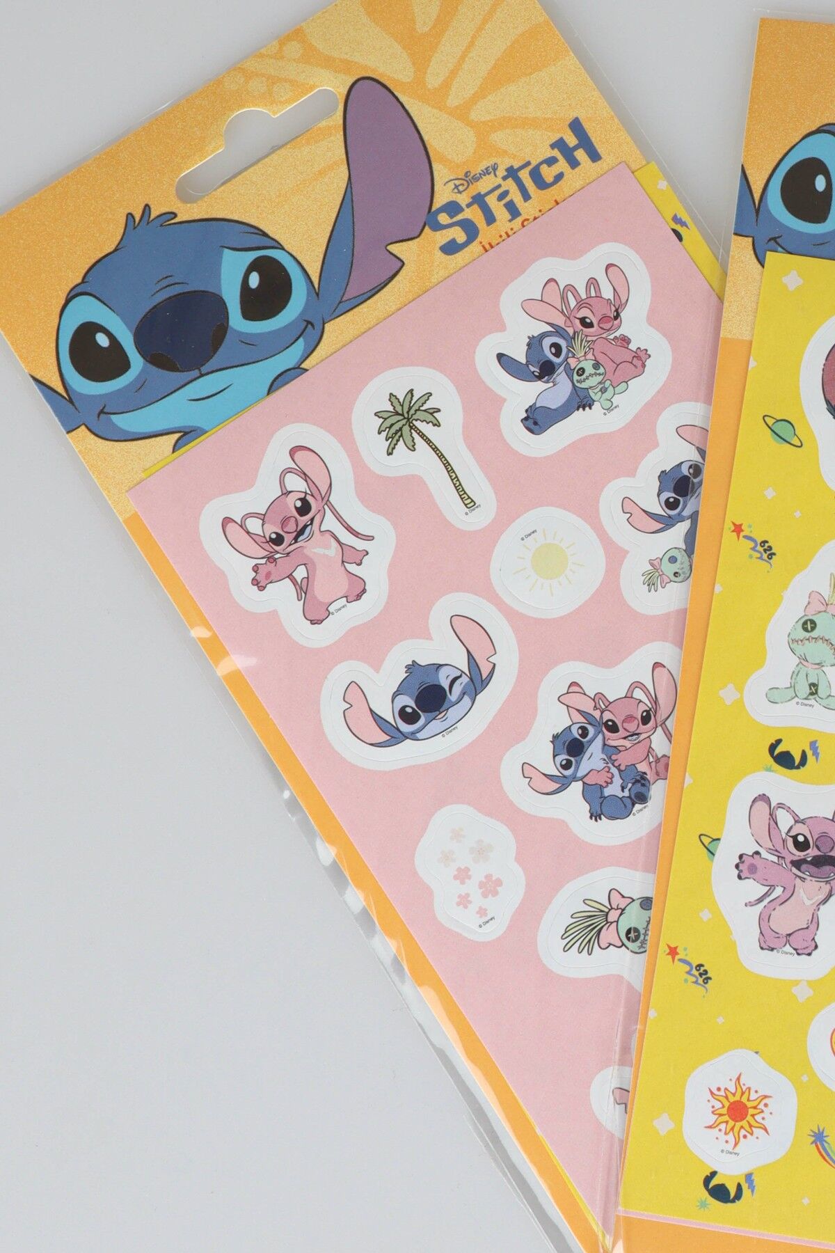 x Dekomus Lisanslı Stitch 2'li Kuşe Sticker Ve Dekomus Cep Defteri Seti