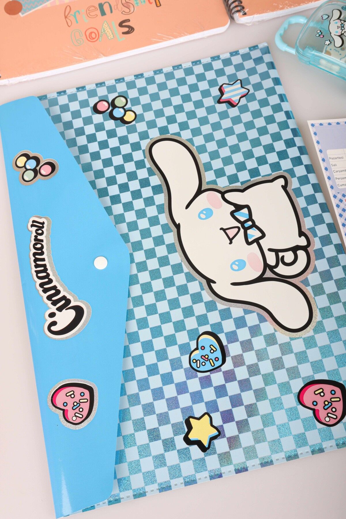 x Dekomus Lisanslı Cinnamoroll & Best Friends 13 Parça Kırtasiye Seti 2 Adet Defter,Uçlu Kalem,Çıtçıt Dosya