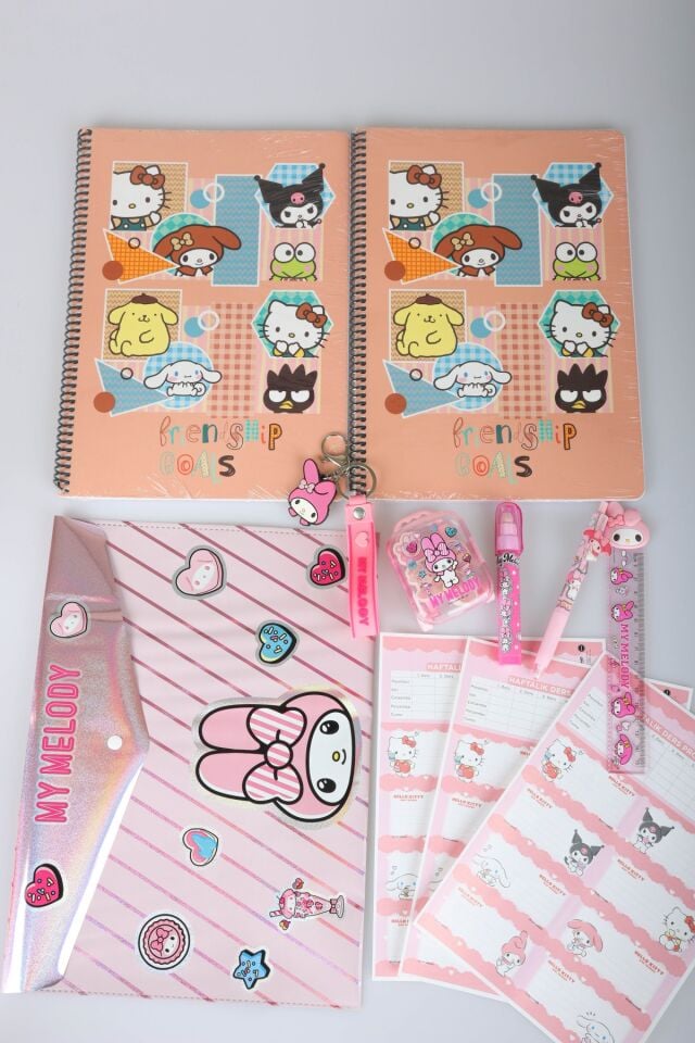 x Dekomus Lisanslı My Melody & Best Friends 15 Parça Kırtasiye Seti 2 Adet Defter,Çıtçıt Dosya