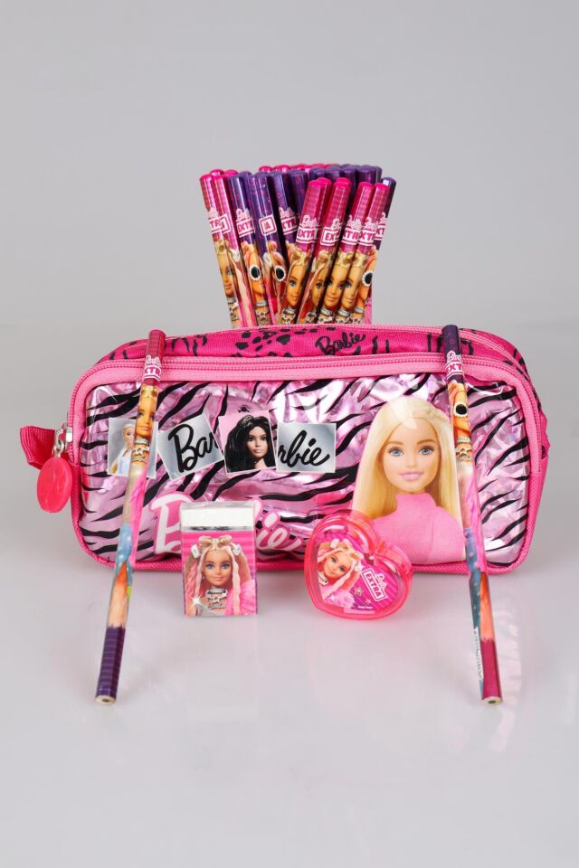 LİSANSLI BARBIE ''PINK LOVE'' SETİ KALEM ÇANTASI,KALPLİ KALEMTRAŞ,2 ADET KURŞUN KALEM VE SİLGİ SETİ