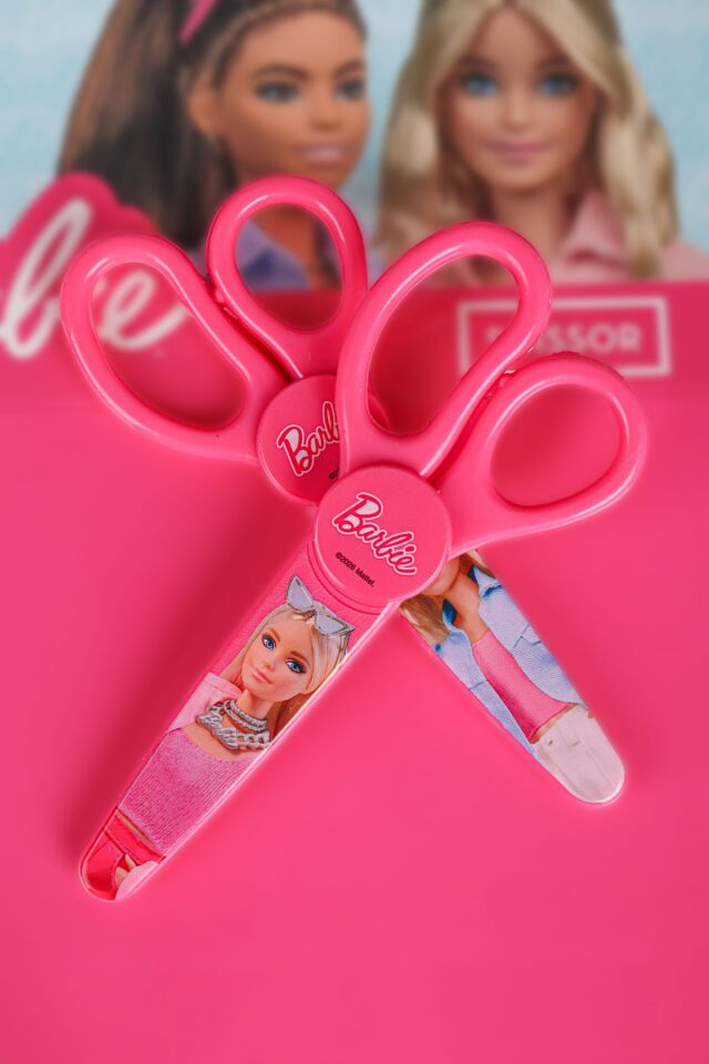 x Dekomus Lisanslı Barbie Korumalı Makas