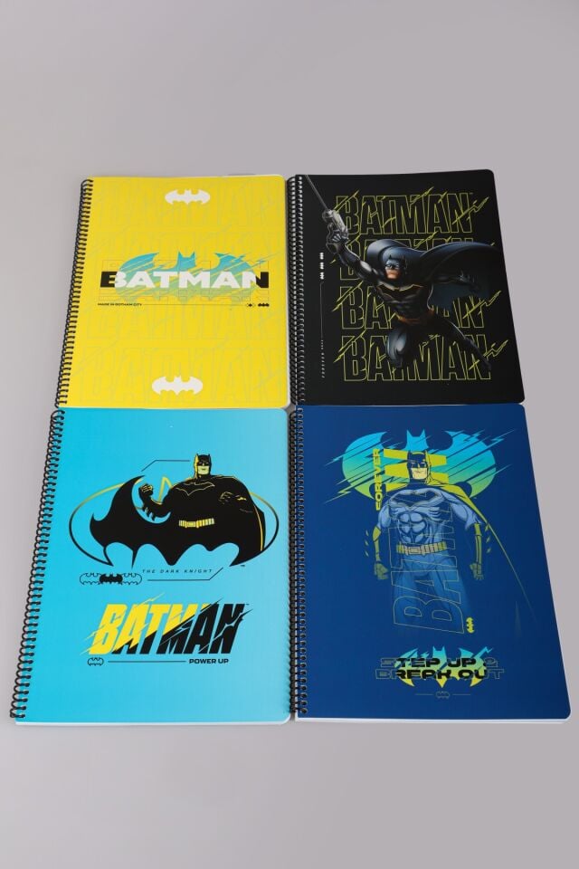 DEKOMUS İLE LİSANSLI BATMAN A4 80 YAPRAK 2 ADET KARELİ VE 2 ADET ÇİZGİLİ DEFTER OKUL SETİ