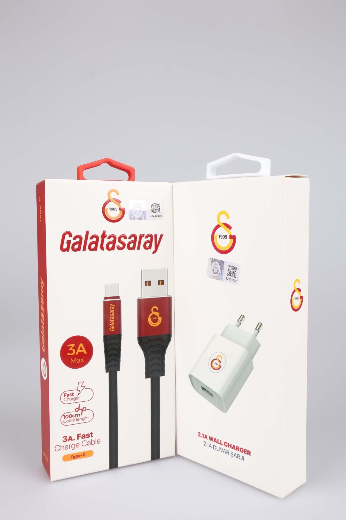 GALATASARAY ORJINAL LİSANSLI TYPE-C ŞARJ KABLOSU ve ŞARJ ADAPTÖRÜ